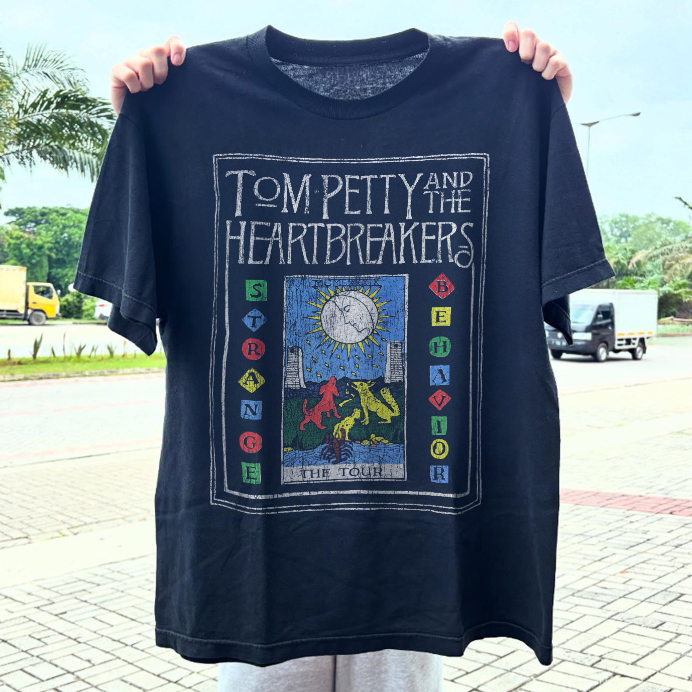 1989 Tom Petty & The Heartbreakers 'Strange Behavior Tour' Washed Black T-Shirt
