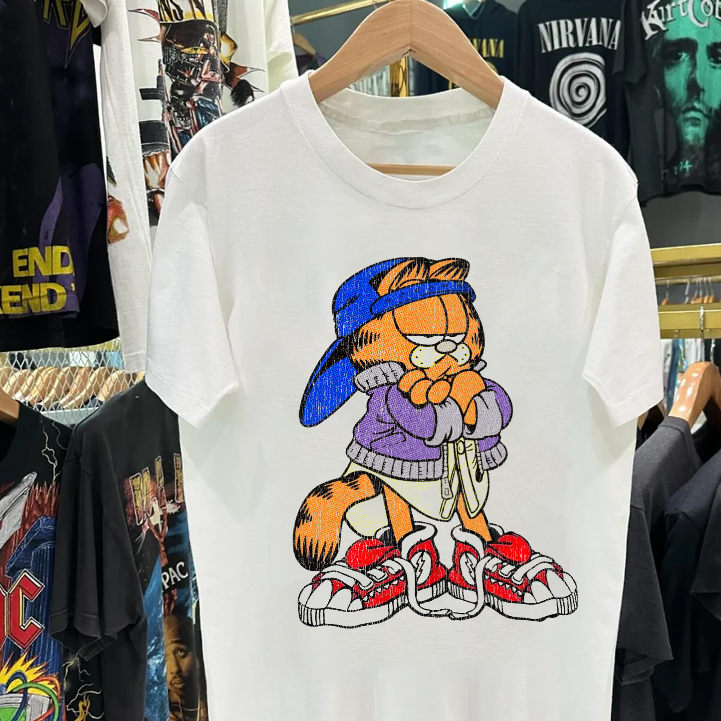 Cool Garfield Vintage Washed White Tee